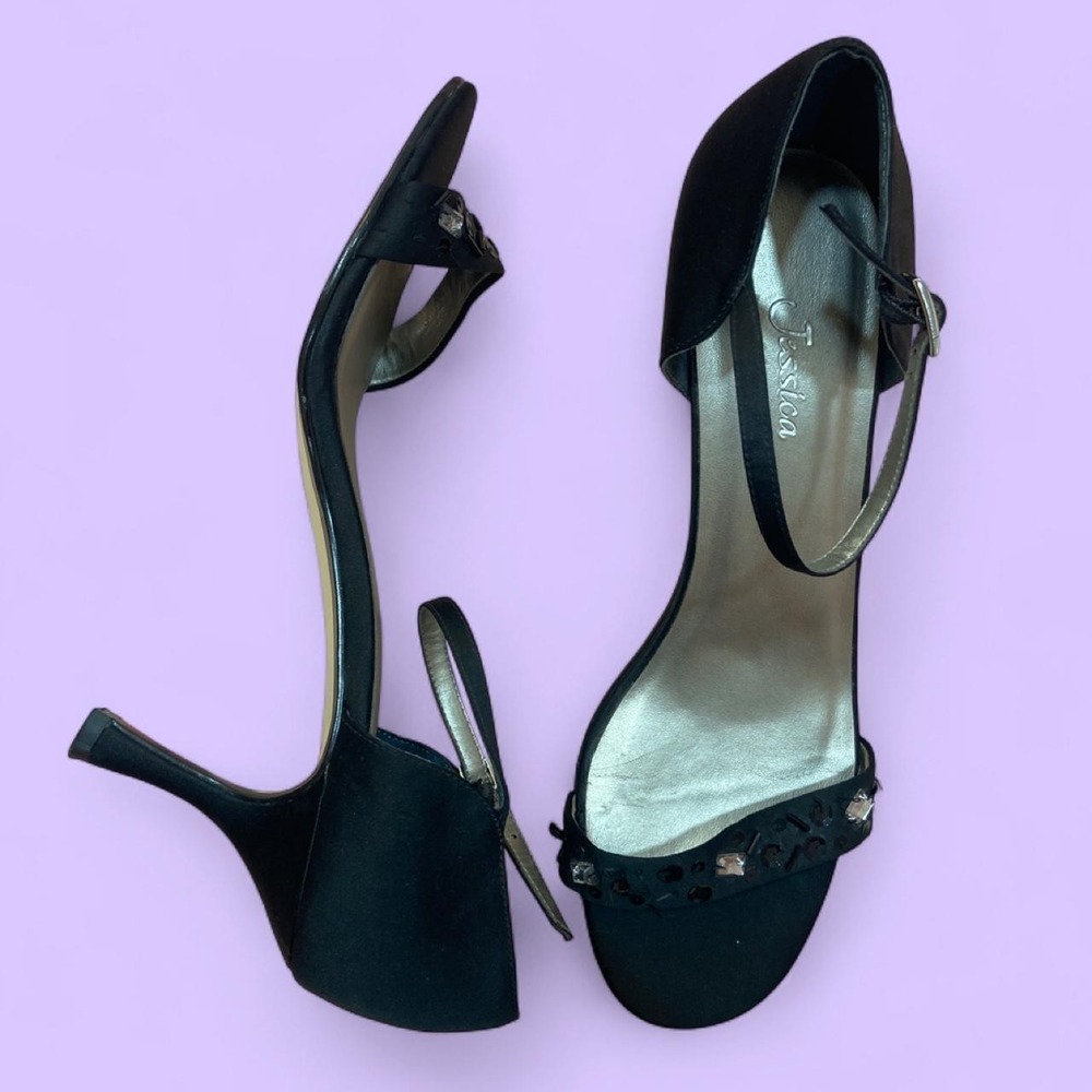 VINTAGE EMBELLISHED SANDALS 90s